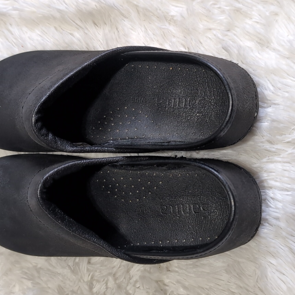 Sanita Black Professional Textured Oil Clog Size 37 Wide - Picture 10 of 12